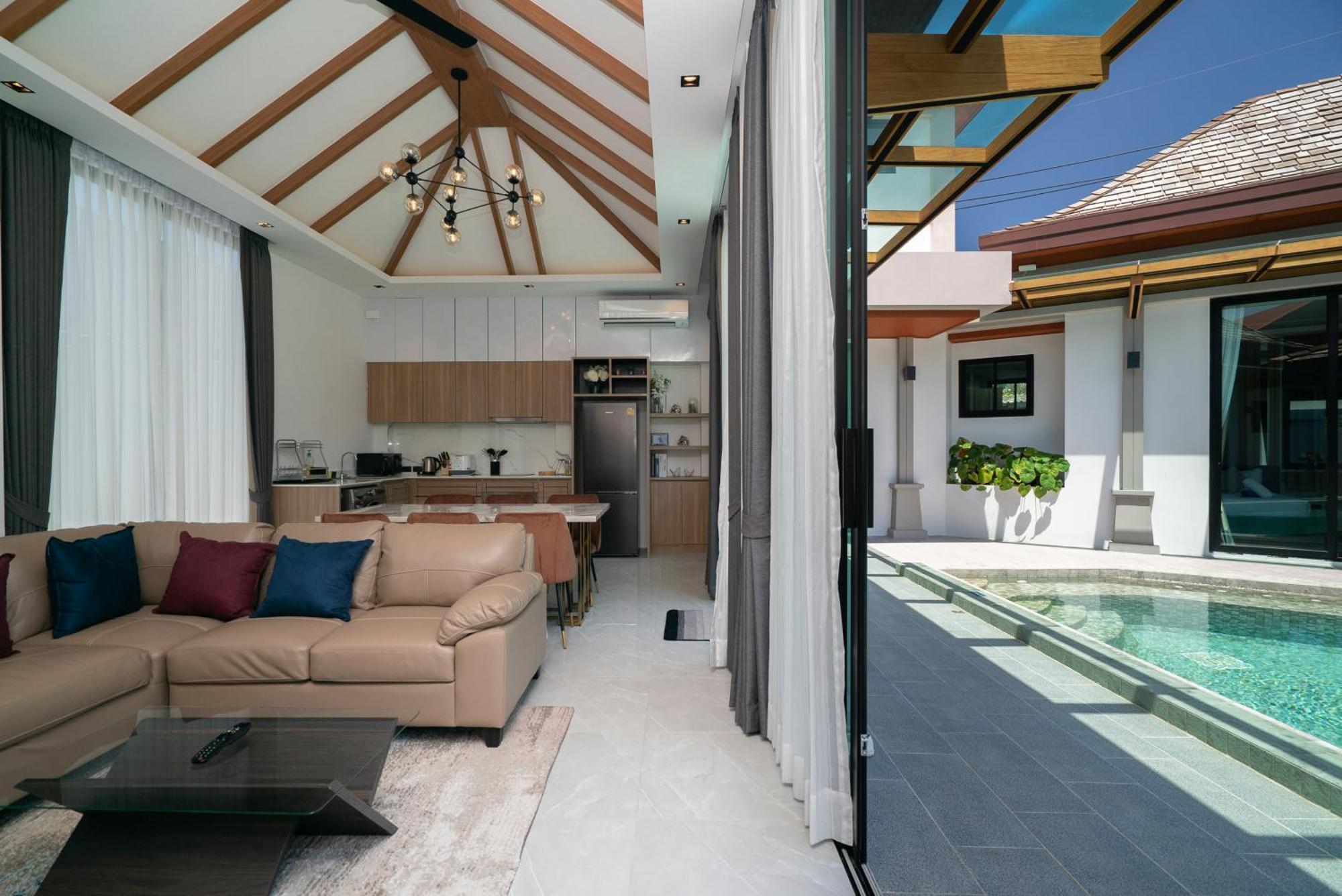Rawayana Central Park Villas Rawai Quarto foto